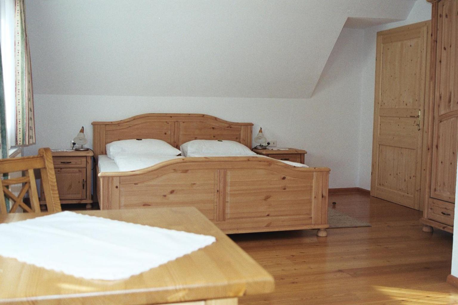 Bergfuehrerhaus Bed & Breakfast Ramsau am Dachstein Exterior photo